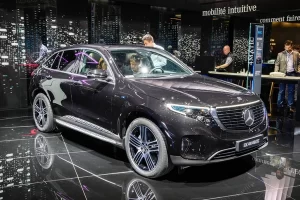 Mercedes, une voiture qu'on peut désormais conduire sans avoir à l'acheter