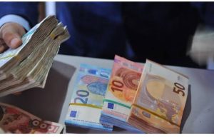 Devises Algérie : taux de change du dinar algérien sur le marché noir