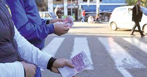 Cotation du dinar algérien sur le marché noir