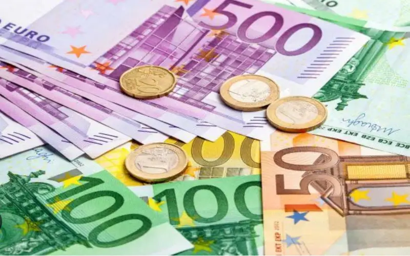 Square Port-Saïd : l'euro enregistre une hausse terrible sur le marché noir