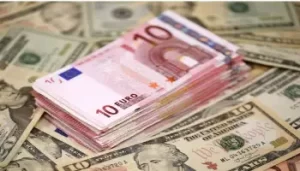 Square Port-Saïd / Banque de l’Algérie : taux de change  de 1000€ 