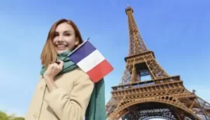 Étudier en France : des nouvelles bourses d'études disponibles pour les algériens