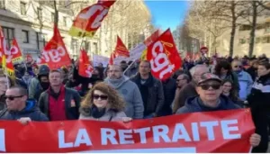 Nantes: beaucoup de monde à la manifestation