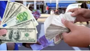 Square Port-Saïd : prix de la devise sur le marché noir