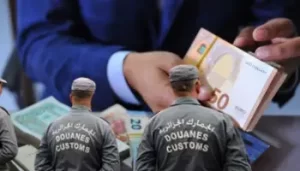 Déclaration de devises : entrée et sortie de la monnaie algérienne