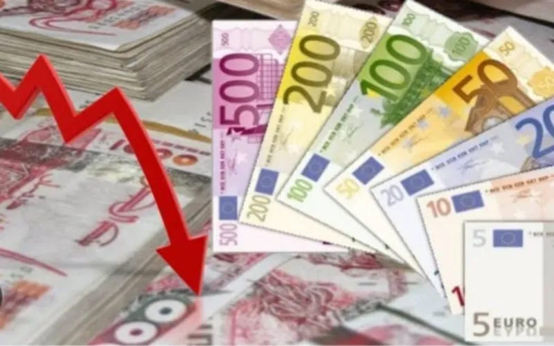 Taux de change de dinars algériens face aux devises sur le marché formel et informel
