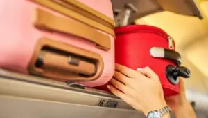 Bagage cabine en avion : les objets interdits en cabine