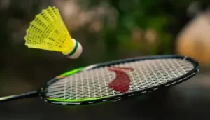 Les raquettes de badminton