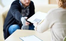 Demande des aides sociales : prime d’activité, RSA, AAH…voici les principaux obstacles 3 Le non-recours aux aides sociales