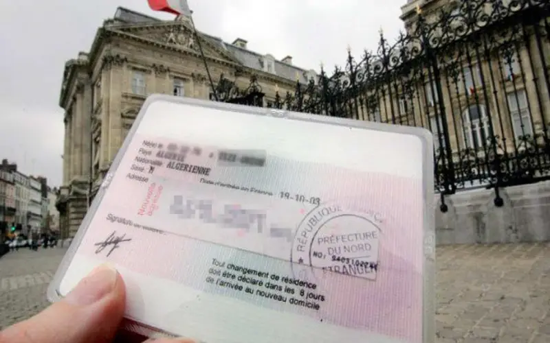 Quelle est la durée de validité de la carte de séjour temporaire ?