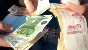 Square Port-Saïd : voici le prix de 1000€ en dinar algérien