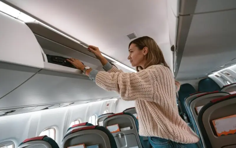  "Changer de sièges dans l'avion".