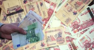 Cours de change : cotations de dinar algérien face aux devises étrangères sur le marché formel et informel