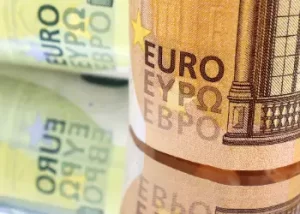 l'euro flambe face au dinar algérien sur le marché noir des devises