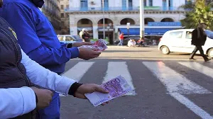  La valeur de l'euro au Square Port-Saïd ce 23 Avril