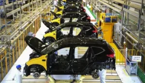 Importation et construction automobiles : des changements annoncés 2 Importation et construction automobiles : des simplifications annoncées