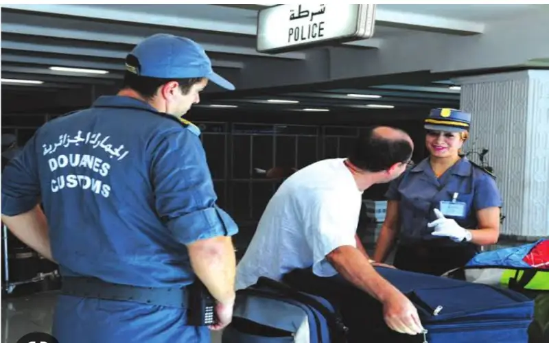 La douane algérienne surprend les passagers