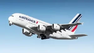 Billets d'avion France-Algerie : Air France propose des vols à partir de 87 € 4 vols Paris-Alger